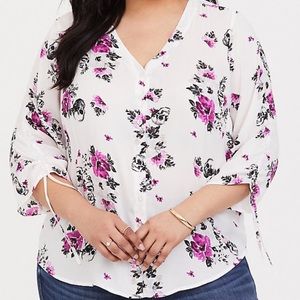 Torrid Ivory Skull Floral Crepe tie-sleeve Blouse